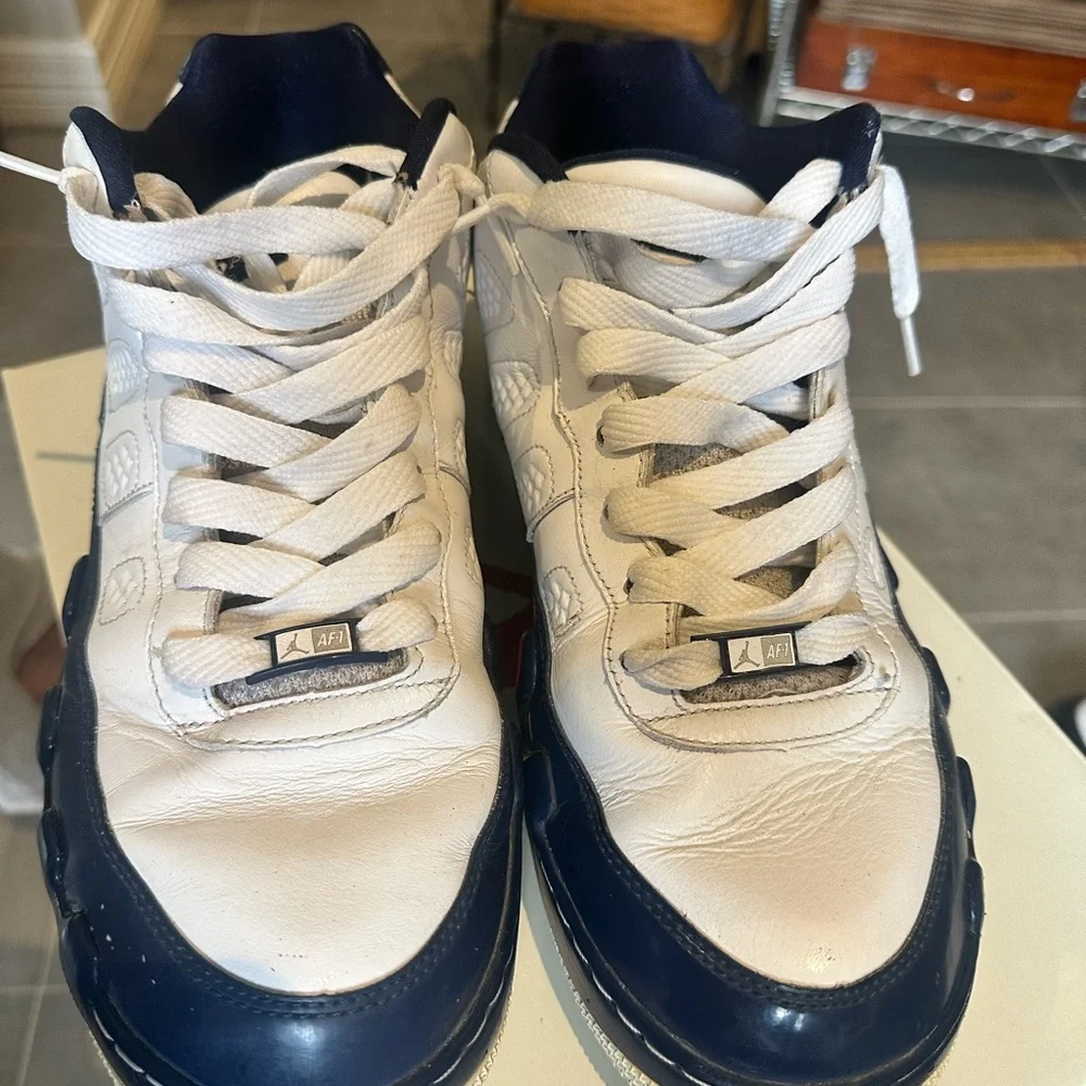 Jordan Fusion 9 Low White Midnight Navy Sneakers Men’s 11.5 362279-141